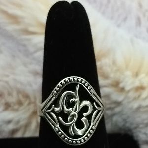 Vintage Scroll Ring